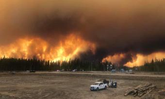 Alberta’s raging wildfires cause dangerously polluted air quality, and point to a concerning global trend